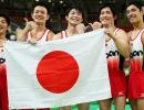 Japan end China's reign as team champions