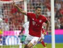 Bundesliga: Lewandowski treble as six-goal Bayern rout Werder