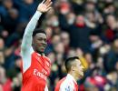 Arsenal's Welbeck, Barca's Suarez dominate European football weekend