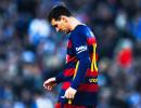 Leaders Barcelona held in derby stalemate by Espanyol