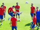 Euro: Mouth-watering clash of styles as Spain take on Italy