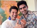 Vijender meets cricket legend Tendulkar, discusses pro boxing