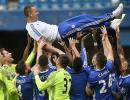 Tearful Terry tells Chelsea fans: 'I want to stay'