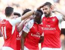 EPL PHOTOS: Arsenal, Everton win; Defoe boosts Sunderland