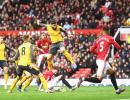 EPL PHOTOS: Giroud to the rescue as Arsenal hold Manchester United