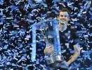 Murray defeats Djokovic to end year as world No1