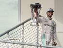 Hamilton takes 50th win at United States GP to stay in title race