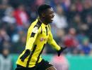 Barcelona agree deal to sign Dembele from Dortmund