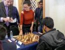 Why women's world chess champion resigned after just 5 moves!