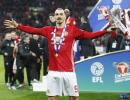 'Lion' Ibrahimovic takes on critics after League Cup heroics