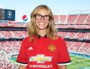 Football Briefs: Julia Roberts is a Red; United down Real