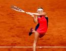 Bacsinszky knocks out French favourite Mladenovic in Paris