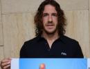 WATCH: Carles Puyol plays football at Metro Station