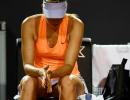 Sharapova retires hurt in Rome, Wimbledon main draw hopes hit