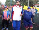 Maradona cozies up to controversial Venezuelan President