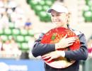 Sports Shorts: Wozniacki finally wins title after 7 attempts this year