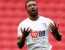 At 35, can Defoe rise in EPL scoring chart?