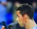 Ronaldo's 'mirror' act invites jokes and sympathy on Twitter