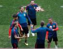 Harry the oracle otter predicts Spain victory over Russia