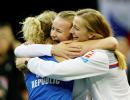 Czech Republic beat US to clinch sixth Fed Cup in eight years