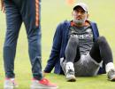 Should Dhoni play domestic cricket to merit India selection?