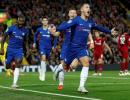 Chelsea's Hazard enjoying life under new manager Sarri