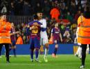 Barca, Real share spoils in rare goalless 'Clasico'