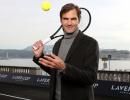 Federer chasing titles, not top ranking