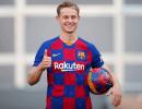 Inspired by Cruyff, De Jong keen to make mark at Barca