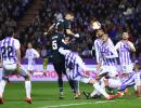 La Liga PIX: Benzema scores twice in dramatic away win for Madrid