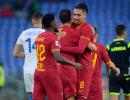 Soccer PHOTOS: Smalling stars in Roma's win