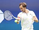 Medvedev goes from villain to hero at US Open