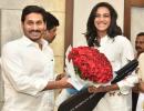 PIX: World champ Sindhu meets Andhra CM Jagan