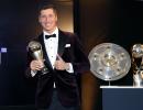 Bayern's Lewandowski wins FIFA Best Player Award