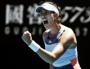 Aus Open: Resurgent Muguruza sets up Halep semis