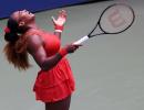 PIX: Serena survives scare to set up Azarenka semis