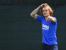 Griezmann welcomes third child on same day as first two!