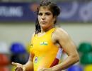 Sarita Mor retains Asian wrestling crown