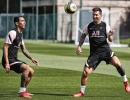 PICS: PSG's Messi trains with new club mates