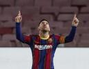 Messi registers his 650th goal for Barca; PSG lose