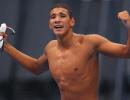 Tunisian stuns superpowers; Australia set world record