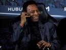 Pele recovering in hospital after removal of tumour