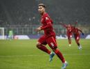 Champions League: Liverpool win at Inter; Bayern draw