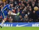 EPL PIX: Chelsea battle back to hold Liverpool