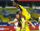 ISL: Hyderabad beat ATKMB, put one foot in final