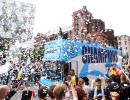 PIX: Champions Manchester City paint town blue