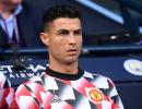 Rooney urges out-of-favour Ronaldo to stay patient