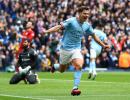 EPL PIX: Arsenal send title warning; City crush Reds