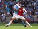 Arsenal down City in shootout to win Community Shield