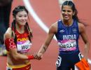 Chinese runner apologises amidst controversy